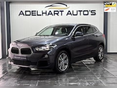 BMW X2 - SDrive18i Executive Automaat / Navigatie full map / Lederen interieur / Cruise control / C