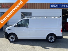 Volkswagen Transporter - T6.1 2.0 TDI 110pk L1H1 28 / vaste prijs rijklaar € 18.950 ex btw / Bott ingrichte laadrui