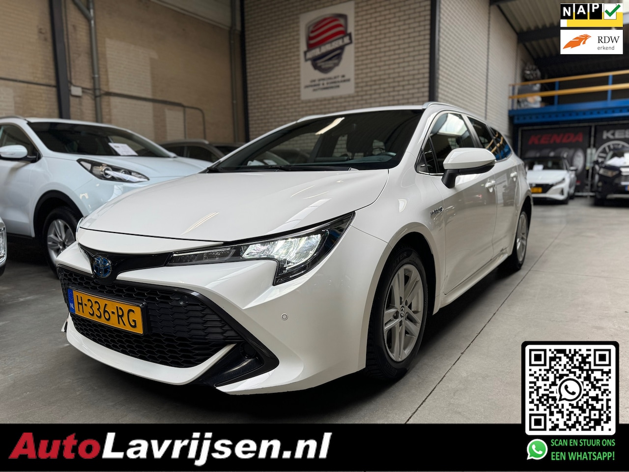 Toyota Corolla Touring Sports - 1.8 Hybrid ACTIVE 1E EIGENAAR NAVIGATIE/CAMERA CRUISE ECC LMV NL AUTO NAP!! - AutoWereld.nl