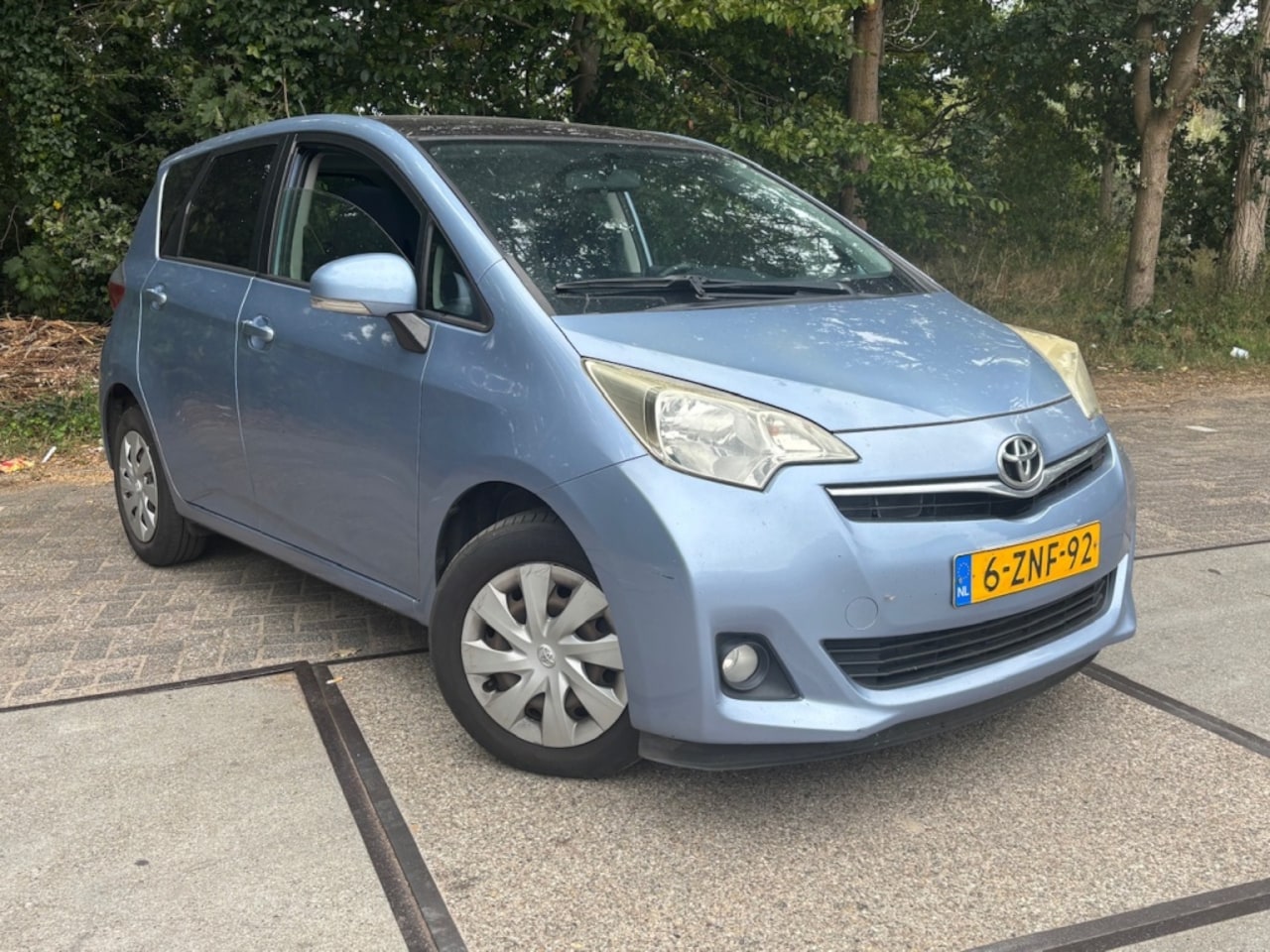 Toyota Verso S - 1.3 VVT-i Pano Camera Airco APK26 - AutoWereld.nl