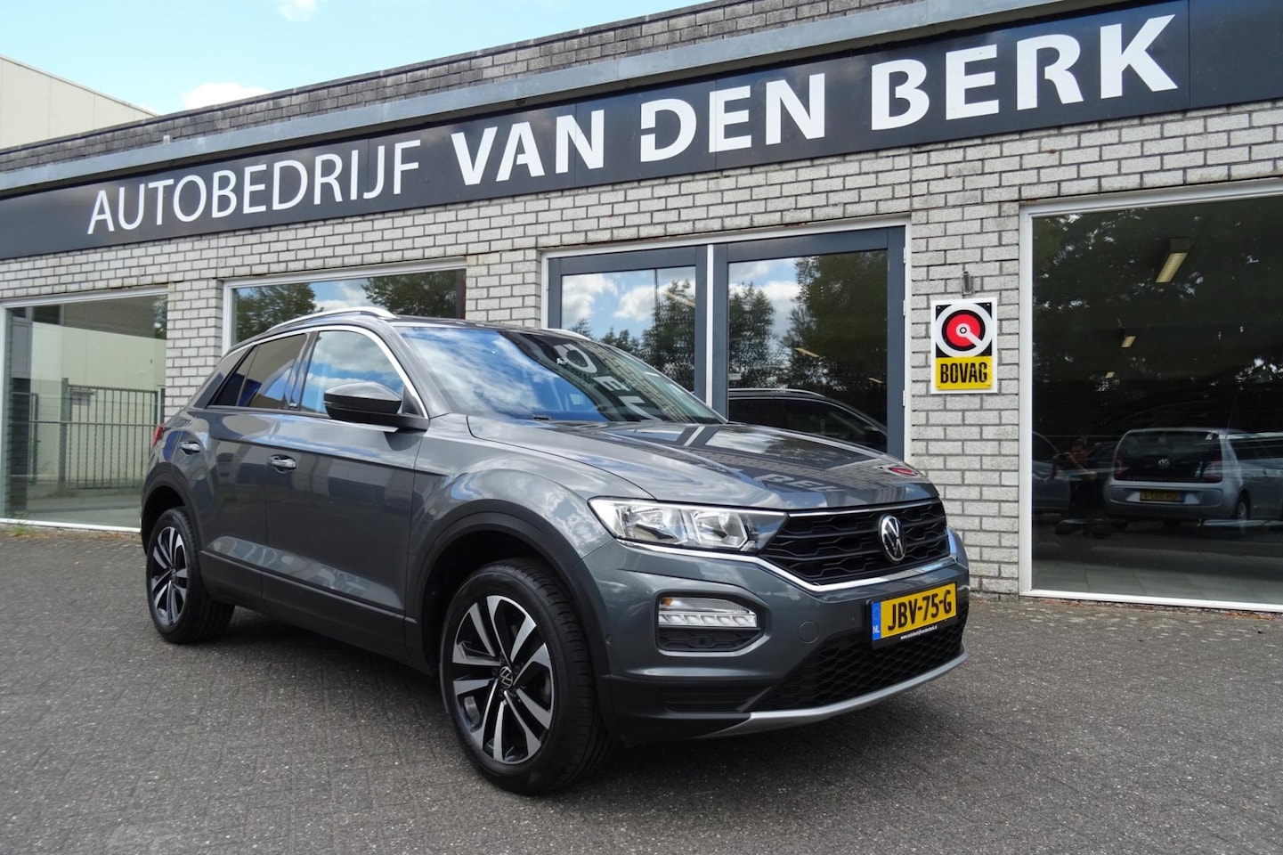 Volkswagen T-Roc - 1.5 TSI ACT United DSG, 1e Eigenaar - AutoWereld.nl