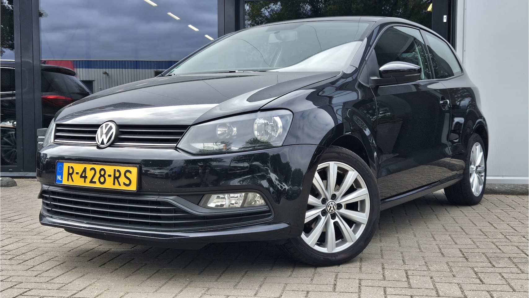 Volkswagen Polo - 1.0 Comfortline + LM VELGEN + STOELVERW. + AIRCO - AutoWereld.nl