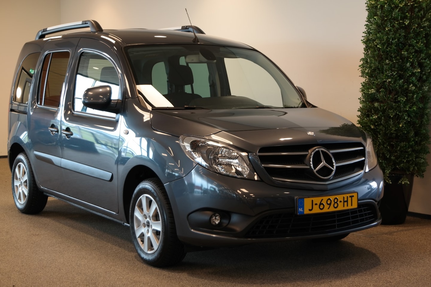 Mercedes-Benz Citan - Rolstoelauto Rolstoel geschikt - AutoWereld.nl