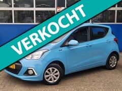 Hyundai i10 - 1.0i i-Motion Comfort Plus / Historie bekend / All season banden / ECC / Bluetooth / Origi
