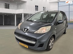 Peugeot 107 - 1.0-12V Urban Move