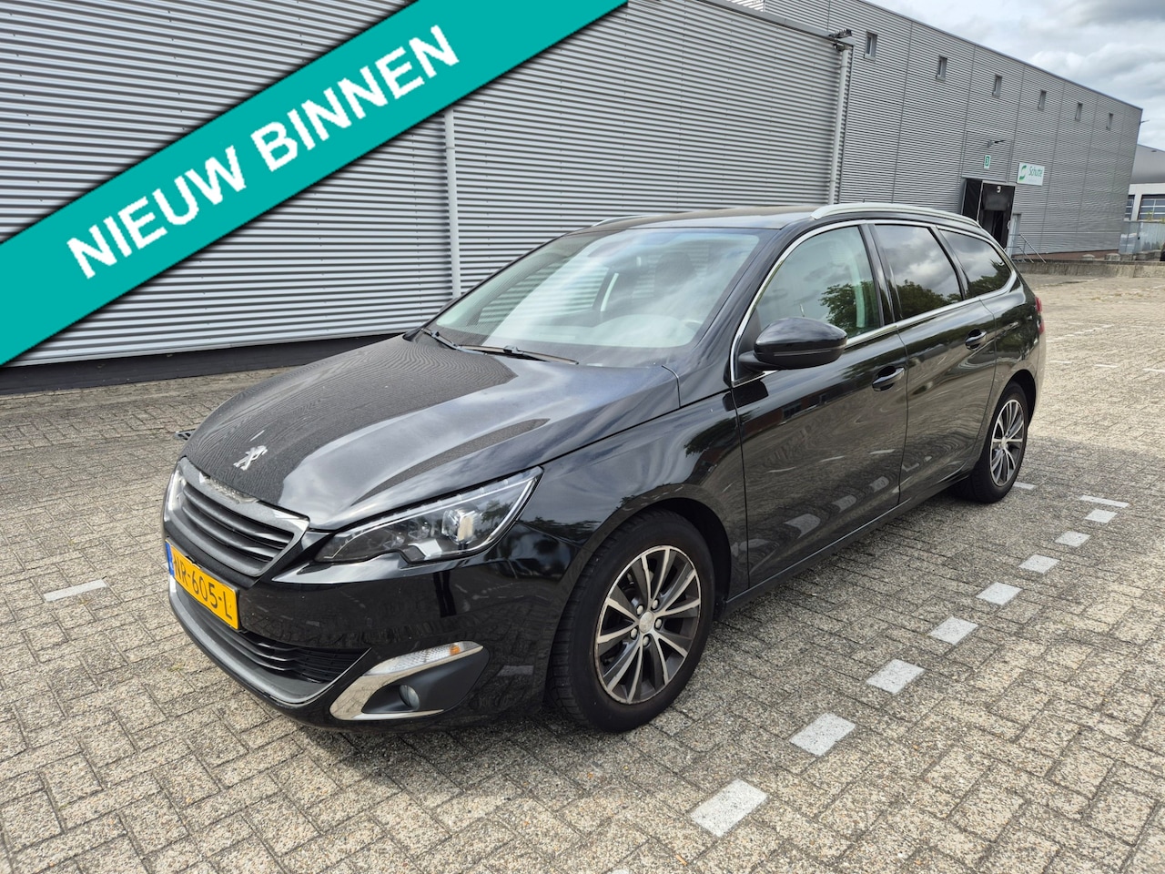 Peugeot 308 SW - 1.6 BlueHDI Blue Lease Premium Automaat, - AutoWereld.nl