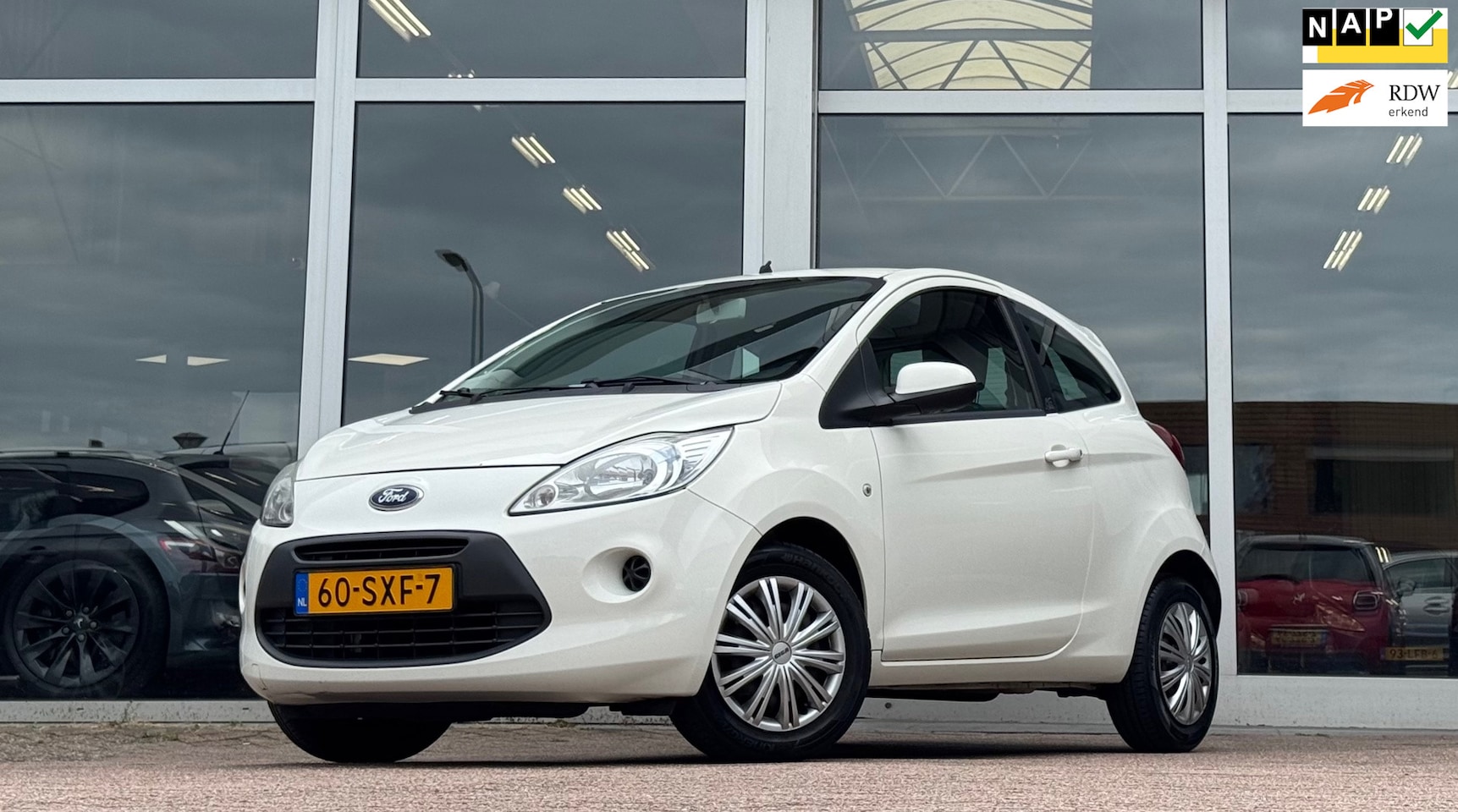 Ford Ka - 1.2i Cool & Sound 100% Dealer onderhouden 2e Eigenaar Airco LM Velgen - AutoWereld.nl