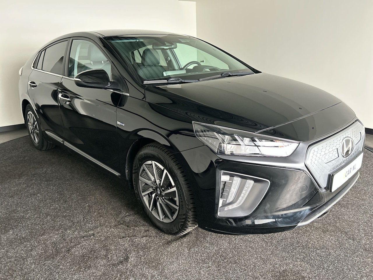 Hyundai IONIQ - Comfort EV 38 kWh | Auto in nieuwstaat! | Infinity sound | Stoelverwarming - AutoWereld.nl