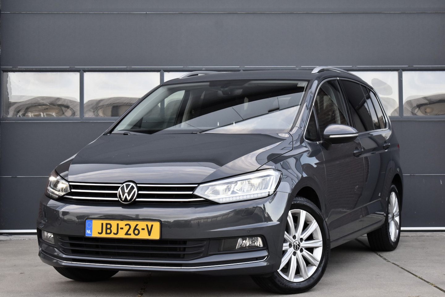 Volkswagen Touran - 1.5 TSI Highline 7p 1.5 TSI Highline 7p - AutoWereld.nl