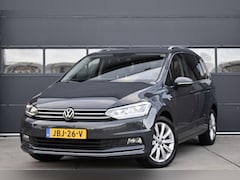 Volkswagen Touran - 1.5 TSI Highline 7p Navi - Cruise - Clima - Trekhaak