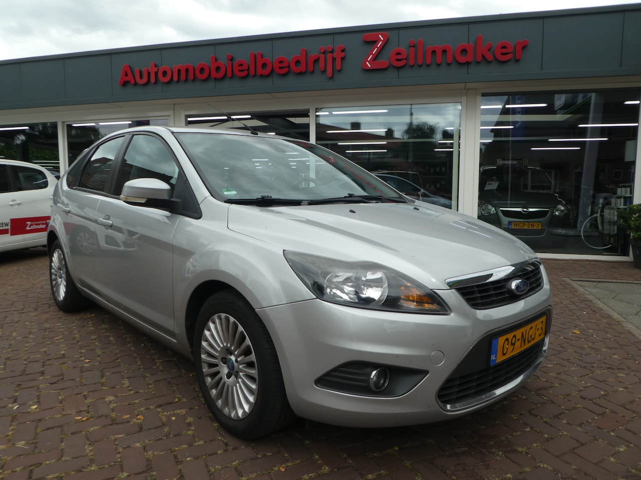 Ford Focus - 1.8 Titanium Clima, Navi, Trekhaak, Lm velgen - AutoWereld.nl