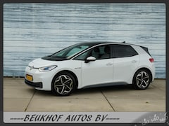 Volkswagen ID.3 - First Plus 58 kWh Trekhaak Camera Carplay