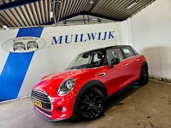 MINI Cooper - 1.5 Cooper Business Edition / Automaat / Navi / NL Auto