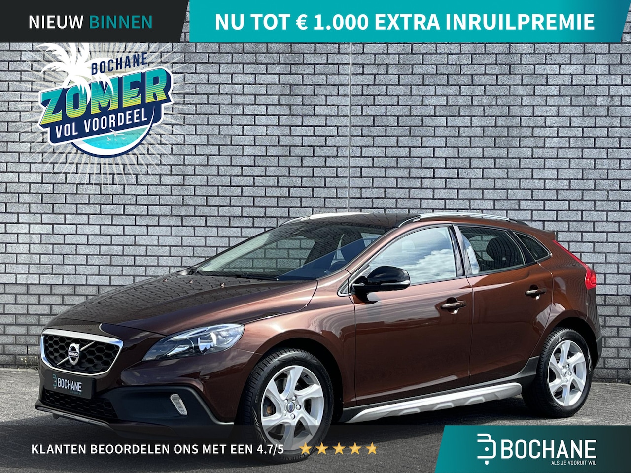 Volvo V40 Cross Country - 1.5 T3 Summum | All-Season banden | Parkeersensoren | Navigatie | Trekhaak | - AutoWereld.nl
