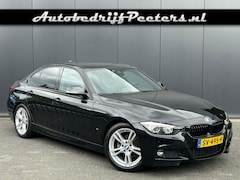 BMW 3-serie - 330e M Sport Leder LED Camera Carplay Driving Assistant NL-auto