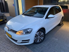 Volkswagen Golf - 1.4 TSI Highline DSG | Navi | Massagestoelen / verwarmd