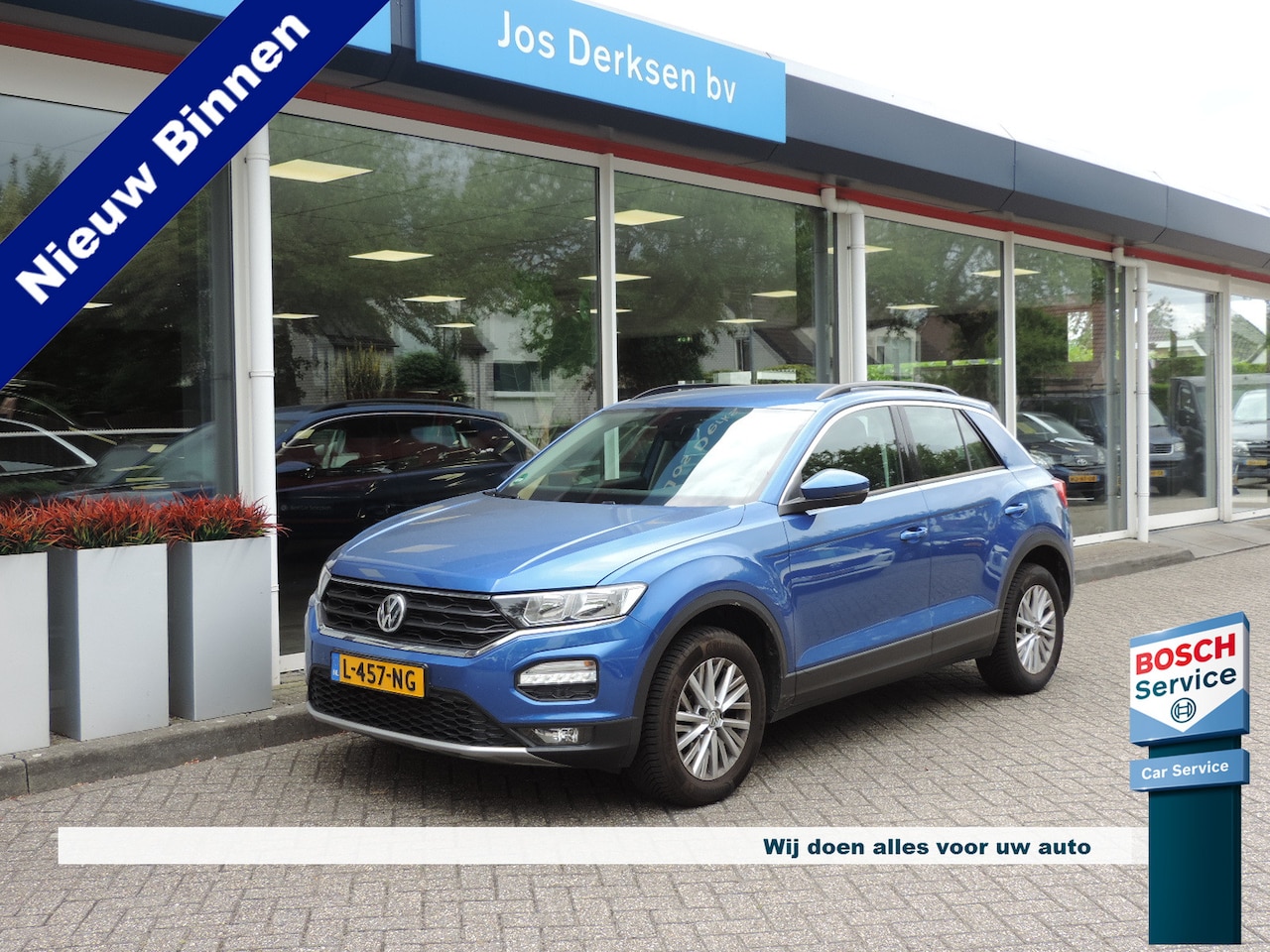 Volkswagen T-Roc - 1.5 TSI Style - Camera | Stoel/stuurverw | Carplay | Trekhaak - AutoWereld.nl