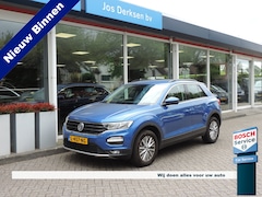 Volkswagen T-Roc - 1.5 TSI Style - Camera | Stoel/stuurverw | Carplay | Trekhaak
