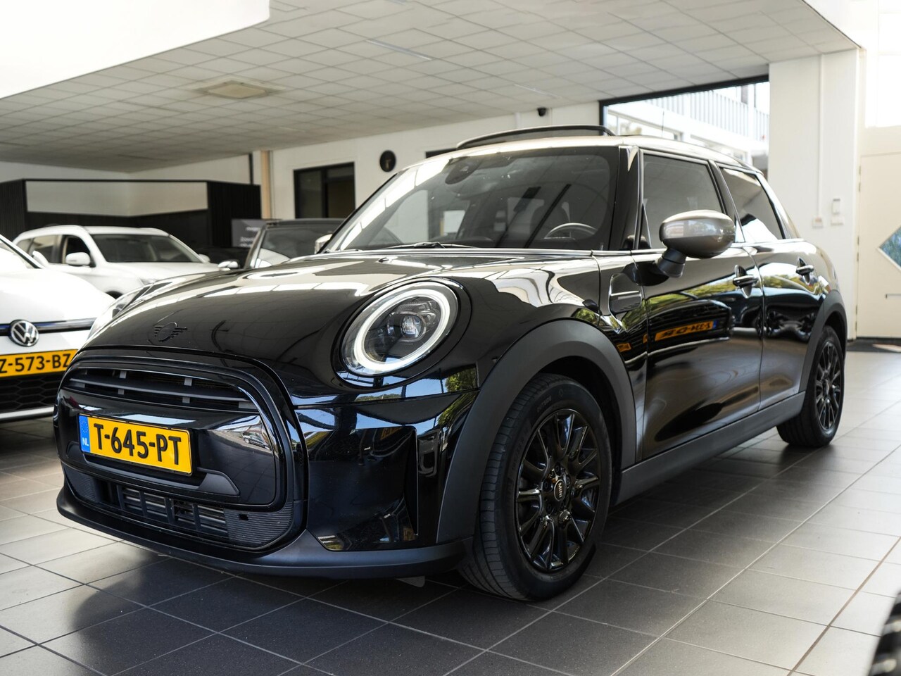 MINI Cooper - Mini 1.5 | PANO | CAMERA | STOELVERW. | CRUISE - AutoWereld.nl