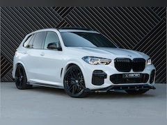 BMW X5 - xDrive45e M-Sport ACC Pano Achteras Bowers&Wil. Massage Head Up Carbon Trekhaak