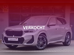 BMW X1 - sDrive18i M Sport | Panoramadak | ACC | Leer
