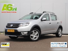 Dacia Sandero Stepway - 0.9 TCe Lauréate Navigatie Bluetooth Airco Cruise Control All season banden