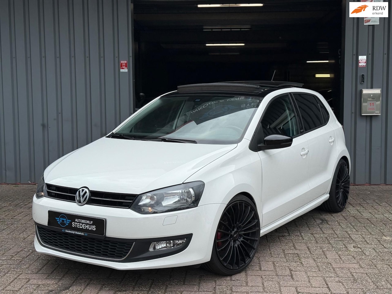 Volkswagen Polo - 1.4-16V Highline CarPlay | Airco | Stoelverwarming - AutoWereld.nl