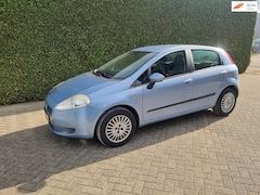Fiat Grande Punto - 1.4-16V Emotion