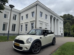 MINI Mini - 1.6 D PANORAMADAK, 1:28, 5 HALFLEDER