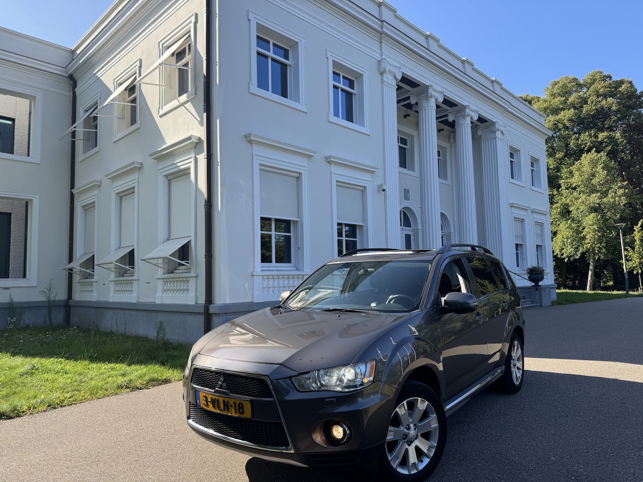 Mitsubishi Outlander - 2.2 DI-D AUT,LEDER, SCHUIFDAK TC-SST - AutoWereld.nl