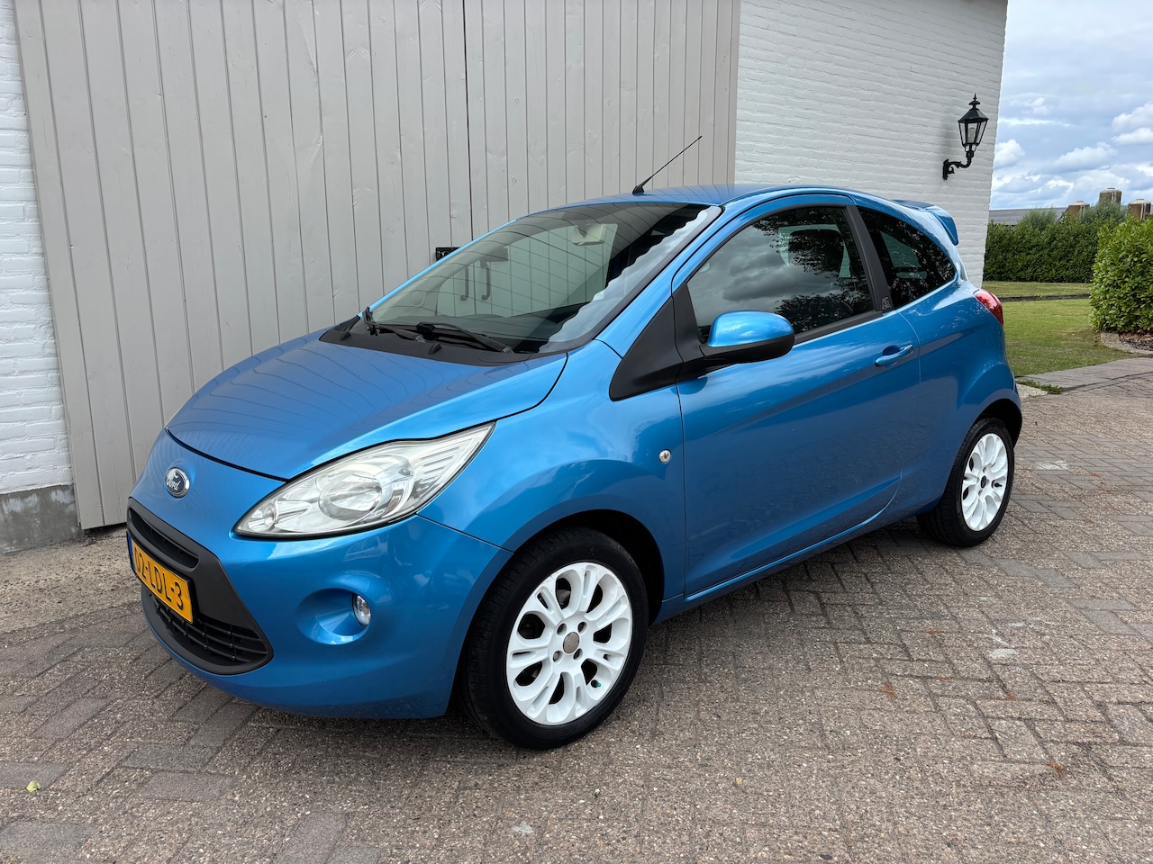 Ford Ka - 1.2 Titanium AIRCO, 2e Eigenaar, Volle historie! - AutoWereld.nl