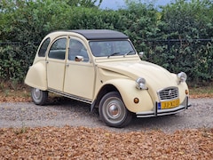Citroën 2 CV - 2CV6 Club 1987 - Jaune Rialto