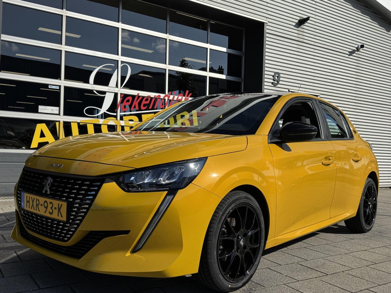 Peugeot 208 - 1.2 PureTech Big Cheese Edition - 51.000 KM - Navigatie/Apple CarPlay I Airco I LED I PDC - AutoWereld.nl