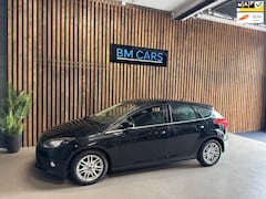Ford Focus - 1.0 EcoBoost Titanium Trekhaak, Navigatie, Cruise