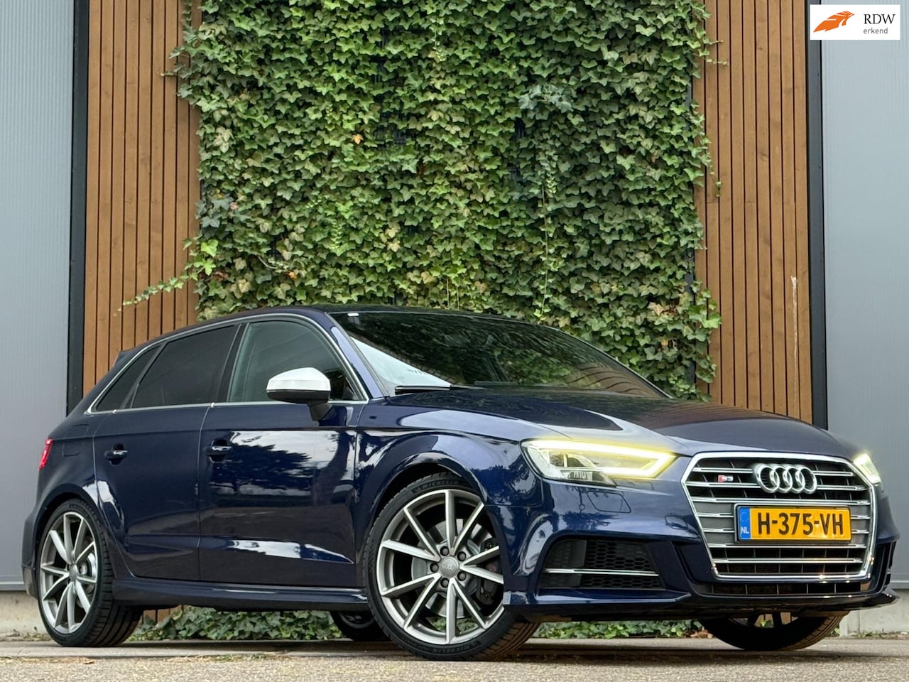 Audi A3 Sportback - 2.0 TFSI S3 quattro Schaalstoelen|B&O|Camera|Dealer onderhouden - AutoWereld.nl