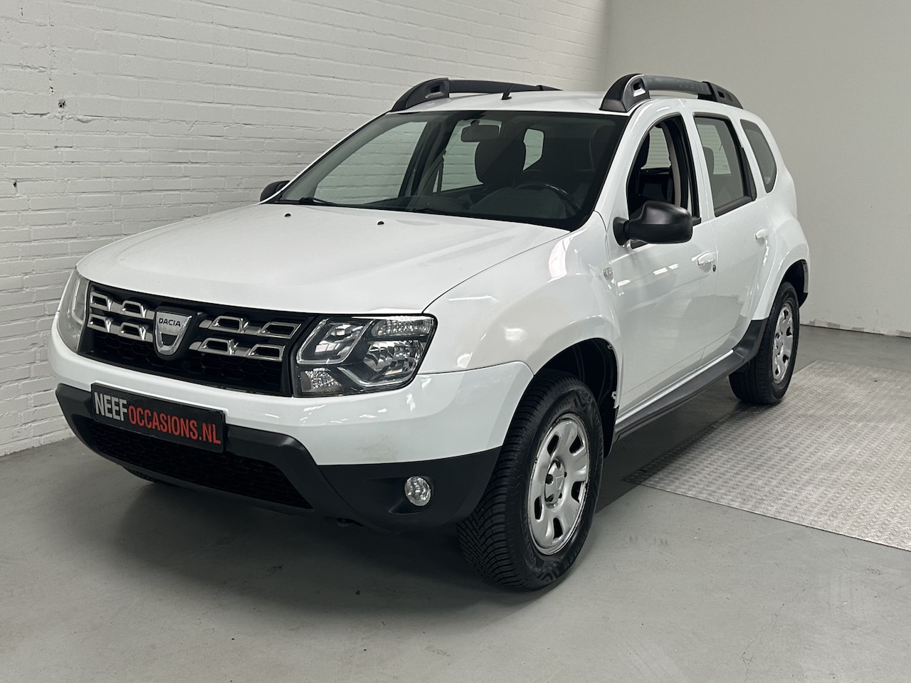 Dacia Duster - 1.2 TCe 4x2 Prestige AIRCO / CRUISE / TREKHAAK 1e EIGENAAR - AutoWereld.nl