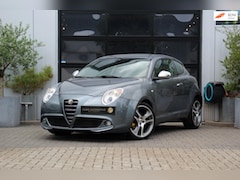 Alfa Romeo MiTo - 1.4 Distinctive TCT Automaat - BOSE - 18INCH - CHROOMPACK - USB - SPORTSTOELEN