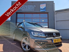 Volkswagen Tiguan - 1.5 TSI Comf. Bus. R-Line 12 MND BOVAG GAR | NAVI | ECC | ELEKTR. A. KLEP | ACC | APPLE CA