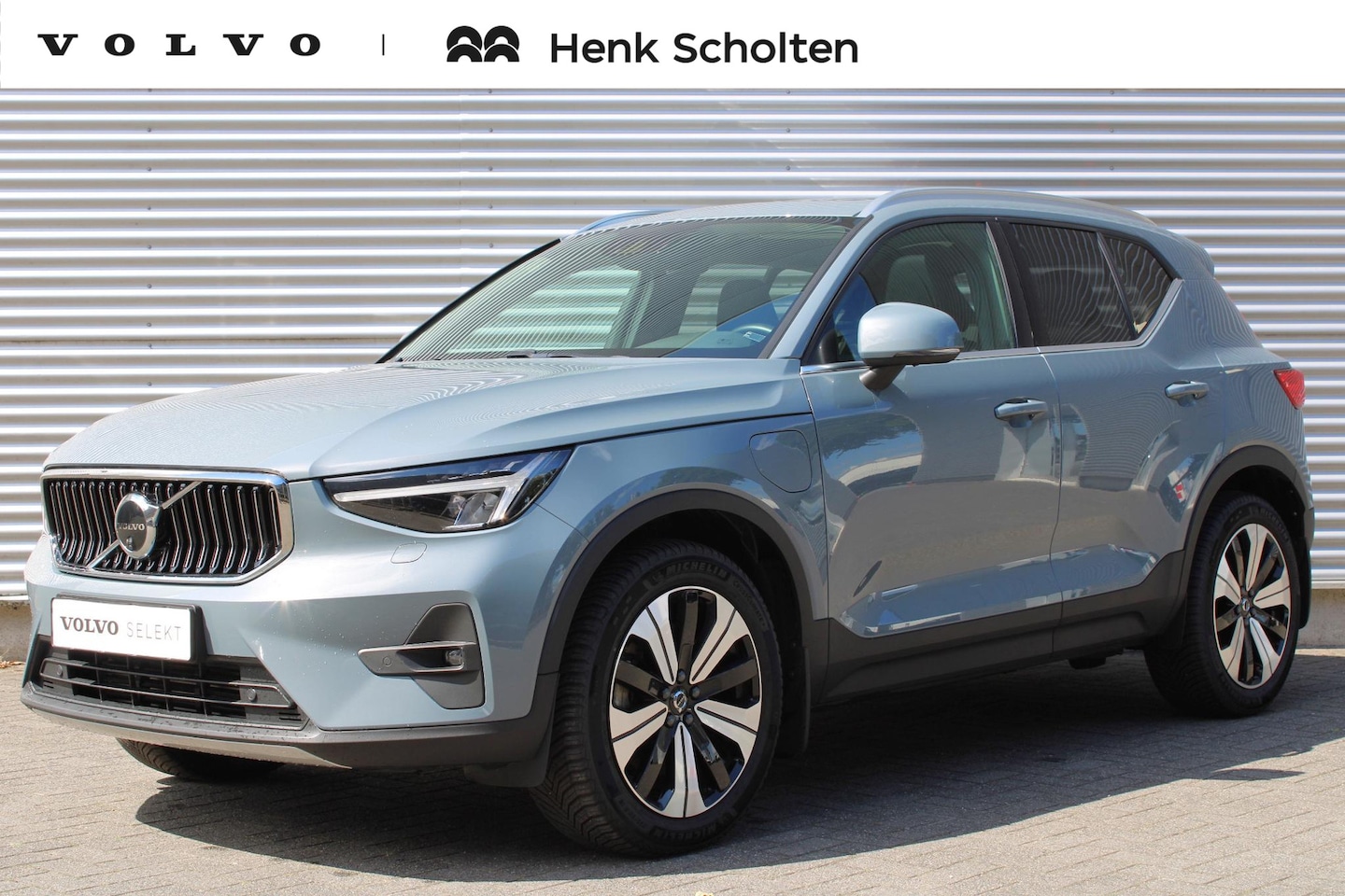 Volvo XC40 - T5 Automaat Plug-in hybrid Plus Bright | Panoramadak | Adaptieve Cruise Control | Getint g - AutoWereld.nl