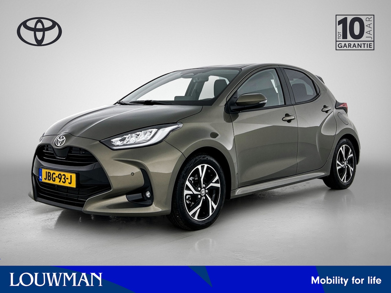 Toyota Yaris - 1.5 Hybrid 115 Dynamic | Parkeersensoren V+A | Camera | Adaptive cruise control | Dodehoek - AutoWereld.nl