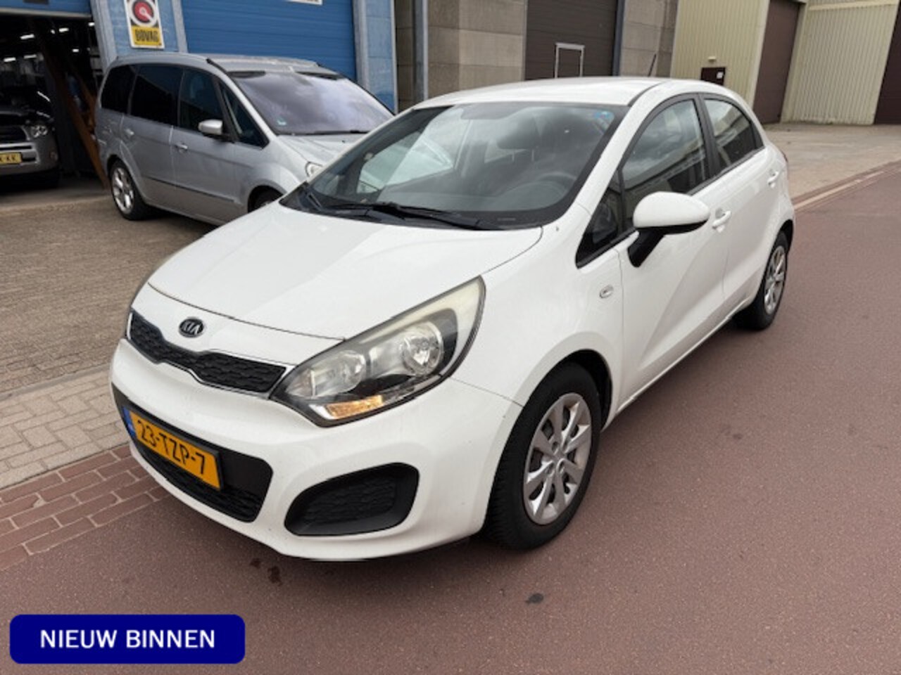 Kia Rio - 1.1 CRDi Comfort Pack 2012 EURO 5 diesel NAP + Boekjes zijn aanwezig. - AutoWereld.nl