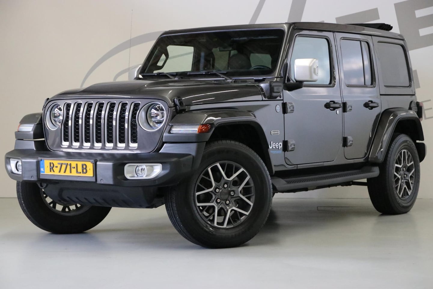 Jeep Wrangler Unlimited - 4xe 380 Sahara Apple carplay/NAP/Origineel NL - AutoWereld.nl