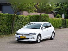 Volkswagen Polo - 96 PK TSI Highline DSG Camera PDC ECC NAP in Topstaat