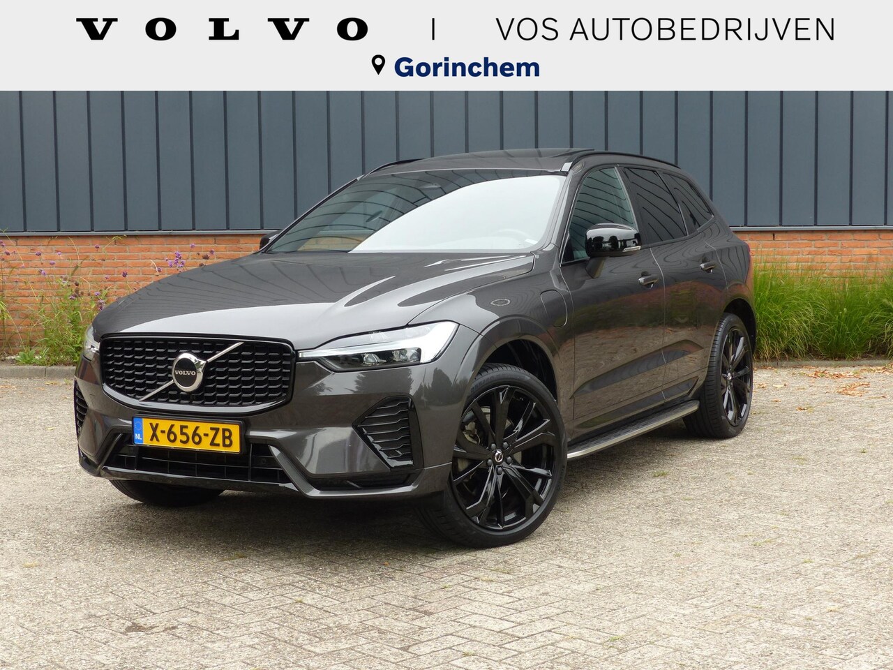 Volvo XC60 - T6 Plug-in hybrid AWD Plus Dark |Long Range| Trekhaak| Sportstoelen| - AutoWereld.nl