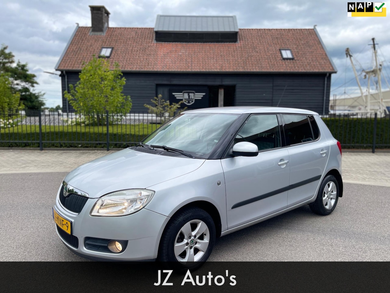 Skoda Fabia - 1.4-16V Tour AIRCO/ECC CR-CONTR PDC LM VELGEN - AutoWereld.nl