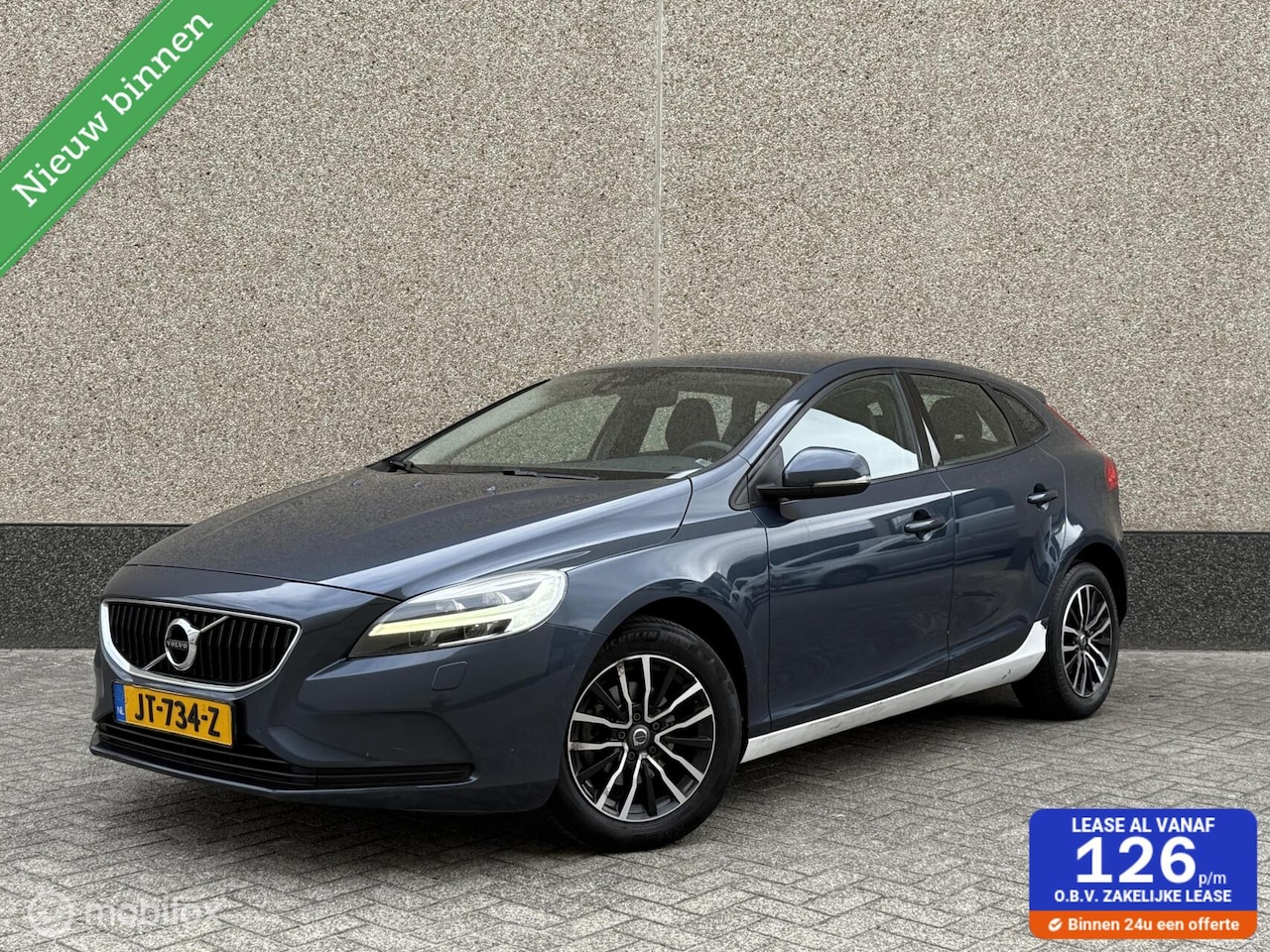 Volvo V40 - 2.0 D2 Kinetic Navi Airco Led Cruise Nl Auto Apk - AutoWereld.nl