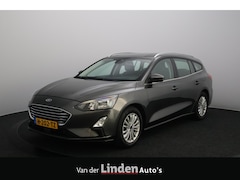 Ford Focus Wagon - 1.0 EcoBoost Titanium Business | Trekhaak | Stuur\Stoel Verwarming | Led