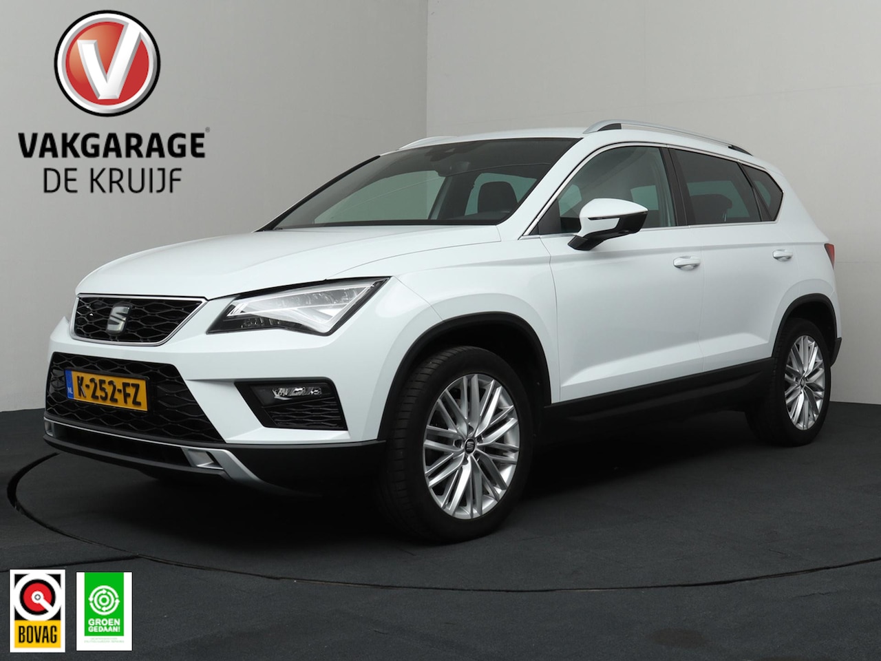 SEAT Ateca - 1.4 EcoTSI FR 4DRIVE Business Intense | Achteruitrijcamera | ACC | Navi! - AutoWereld.nl