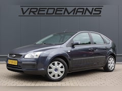 Ford Focus - 1.6-16V Trend