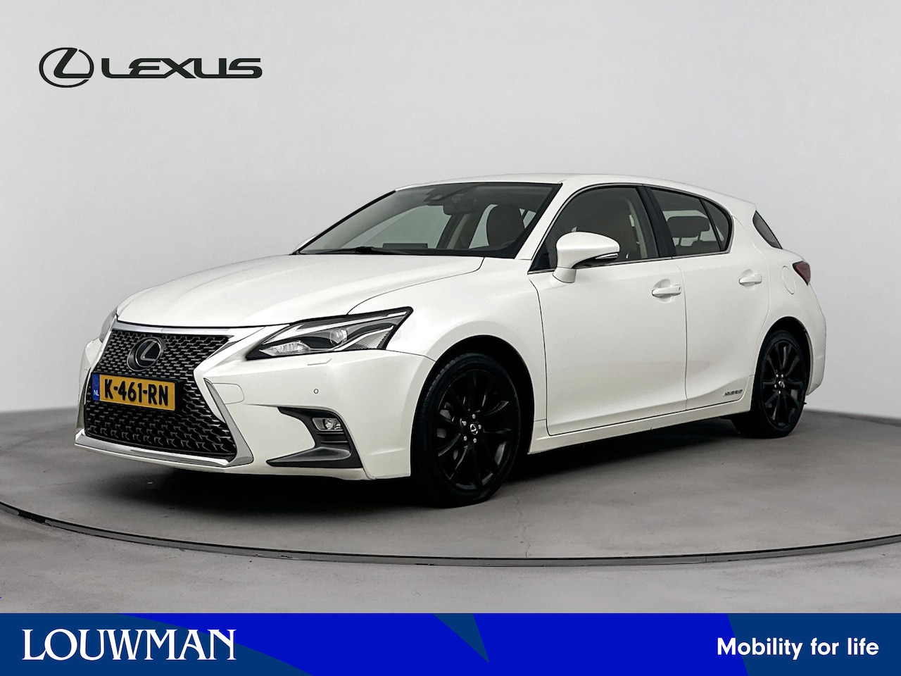 Lexus CT 200h - Business Line Pro | Trekhaak | Lederen bekleding | Stoelverwarming | Cruise Control Adapti - AutoWereld.nl